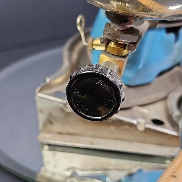 Vintage Coleman Gas Iron Model 4A Instant Lite Blue With Stand Canada Untested - Picture 9 of 11